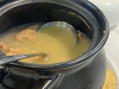 莲藕鸡脚汤（明火例汤）-文记壹心鸡(宝华路店)