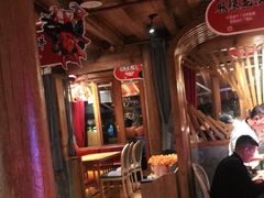 大堂-隔壁老王·家常云南菜(花巷店)