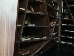 android_upload_pic-钟书阁(松江泰晤士小镇店)