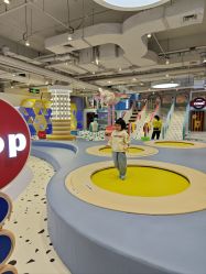 -米兜欢乐王国·儿童乐园(宝安益田假日天地店)