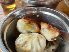 -依云煎包店