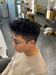 -即型男士理发工作室