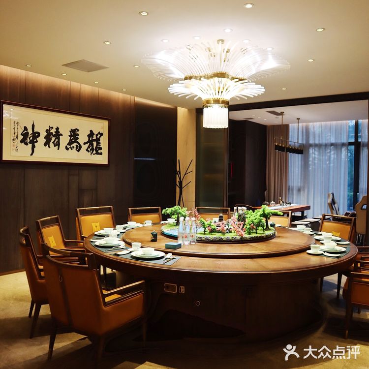 深圳探店｜可以打高尔夫的餐厅❓聚餐必来