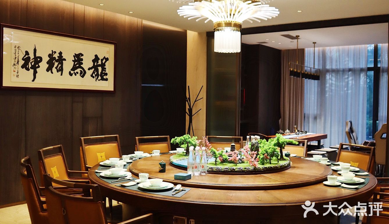 深圳探店｜可以打高尔夫的餐厅❓聚餐必来