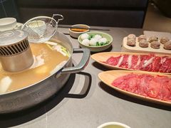 -左庭右院鲜牛肉火锅(浦江欢乐颂店)