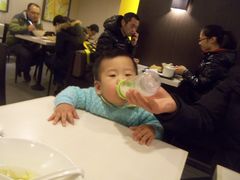 我家宝贝在喝豆浆-永和大王(宜山店)