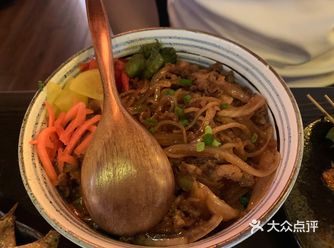 日本年糕年糕外面裹着培根，这个搭配还是第一次尝试