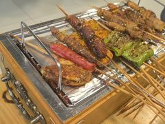 -烤满分·东北烧烤(首经贸店)