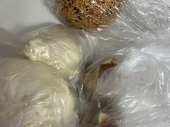 -白玉兰食品甜凤店(合生汇店)