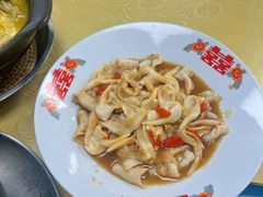 -崴海渔村(虹梅路店)