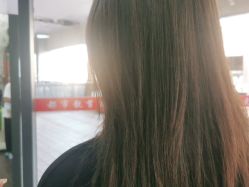 -都市靓剪烫染沙龙