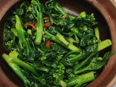 -五谷芳乳鸽王(海景店)