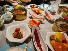 -雍容荟帝王蟹活龙虾展台自助(IFS黑金店)