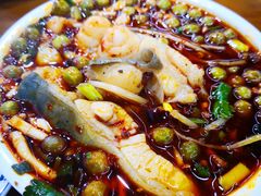 特色梭边鱼-白水河冷锅鱼