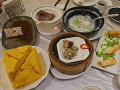 -广州中心皇冠假日酒店·百粤楼