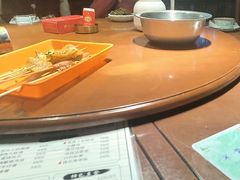 -顶峰夜宴·龙虾烧烤大排档(九江学院店)