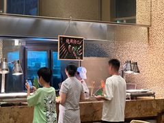-怡聚轩全日制自助餐厅(大中华喜来登酒店)