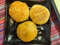 -香巴拉云南餐厅(华莱坞店)