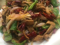 -萨宁音登锡伯风味餐厅(一楼店)