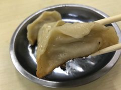 -黄阿姨锅贴大王(万航渡路店)