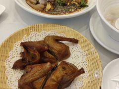 红烧乳鸽-圣丰盛宴酒家(东城店)