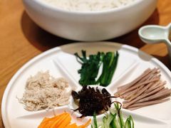 鸡丝凉米线-云海肴·汽锅鸡·云南代表菜(东坝金隅店)