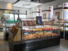 面包甜点陈列柜-味多美(江桥万达店)