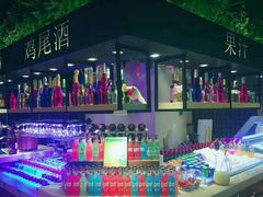 -亚马逊环球美食百汇(新城吾悦广场店)