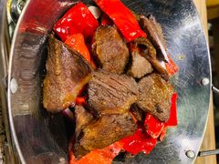 坨坨肉-毛胡子牛羊餐馆(武宁路店)