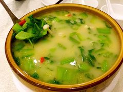 -鑫巴蜀小镇 · 水煮鱼专研店(玉桥店)