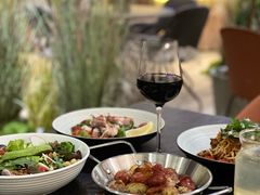 -théATRE茶聚场·餐厅(环球金融中心店)