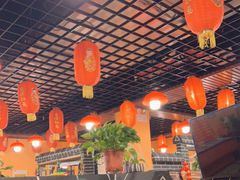 大堂-小火炕铁锅炖鱼