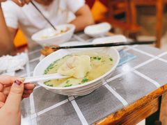 -潘国仙耳光馄饨(黄家阙路店)