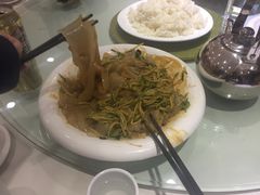 -老六杀猪菜(进乡街店)