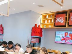-龍歌自助小火锅(市南金茂湾店)