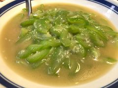-铜锣湾·有麝自然香(渝北财富中心店)