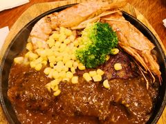-玛格萝妮比萨屋(四平店)