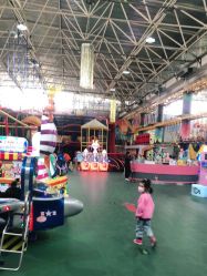 -爱丽丝奇幻乐园