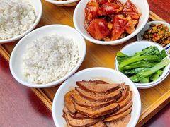 -张卤堂·砂锅卤肘子(南头店)