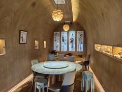 -悟空山宿陨石私汤温泉酒店(神舟大道地铁站店)