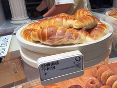 -HOT CRUSH趁热集合·现烤面包(环球港店)