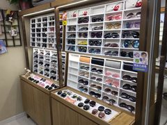 -视野联行眼镜·蔡司·控优点授权(长白万象汇店)