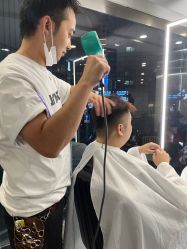 -厘里·salon