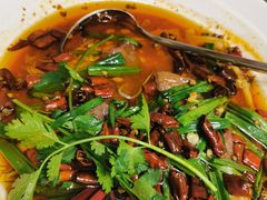 水煮牛肉-一品美食城(石碣序伦小学店)