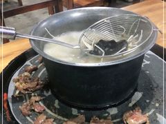 -五指山生态小黄牛(皮皮虾海鲜广场店)