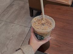 -星巴克(武汉江夏中百广场店)