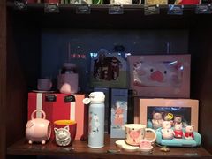 零售区-星巴克(太原柳巷第一店)