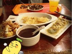 -海口骑楼小吃街