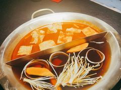 -九鼎轩脆毛肚火锅(南京东路店)