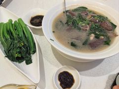 -龙悦湾酒家·八阵鱼生·渔人码头店